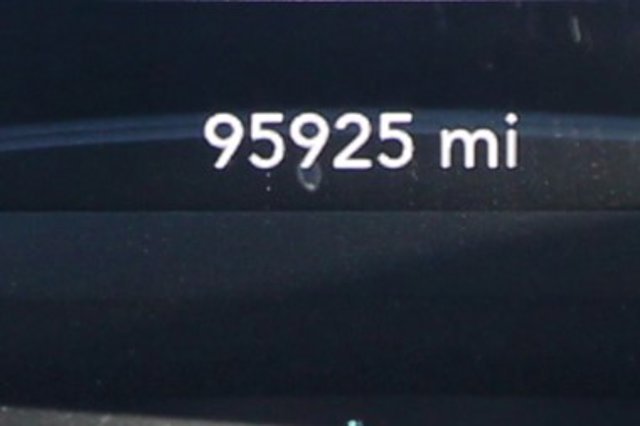 2019 Chrysler Pacifica Touring L 35th Anniversary photo 20