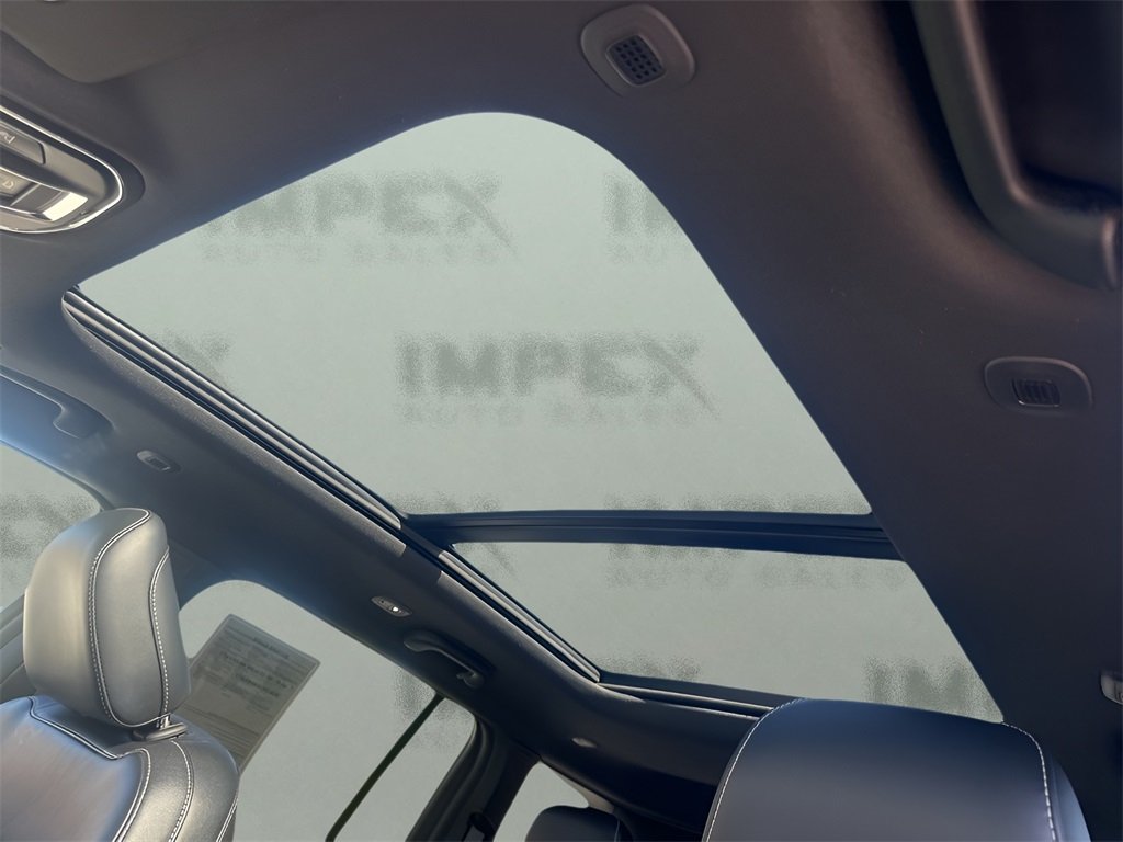 2024 Jeep Cherokee Limited 4xe photo 10