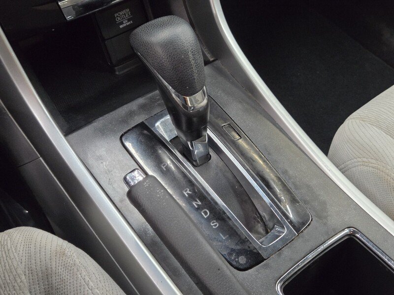 2013 Honda Accord EX photo 19