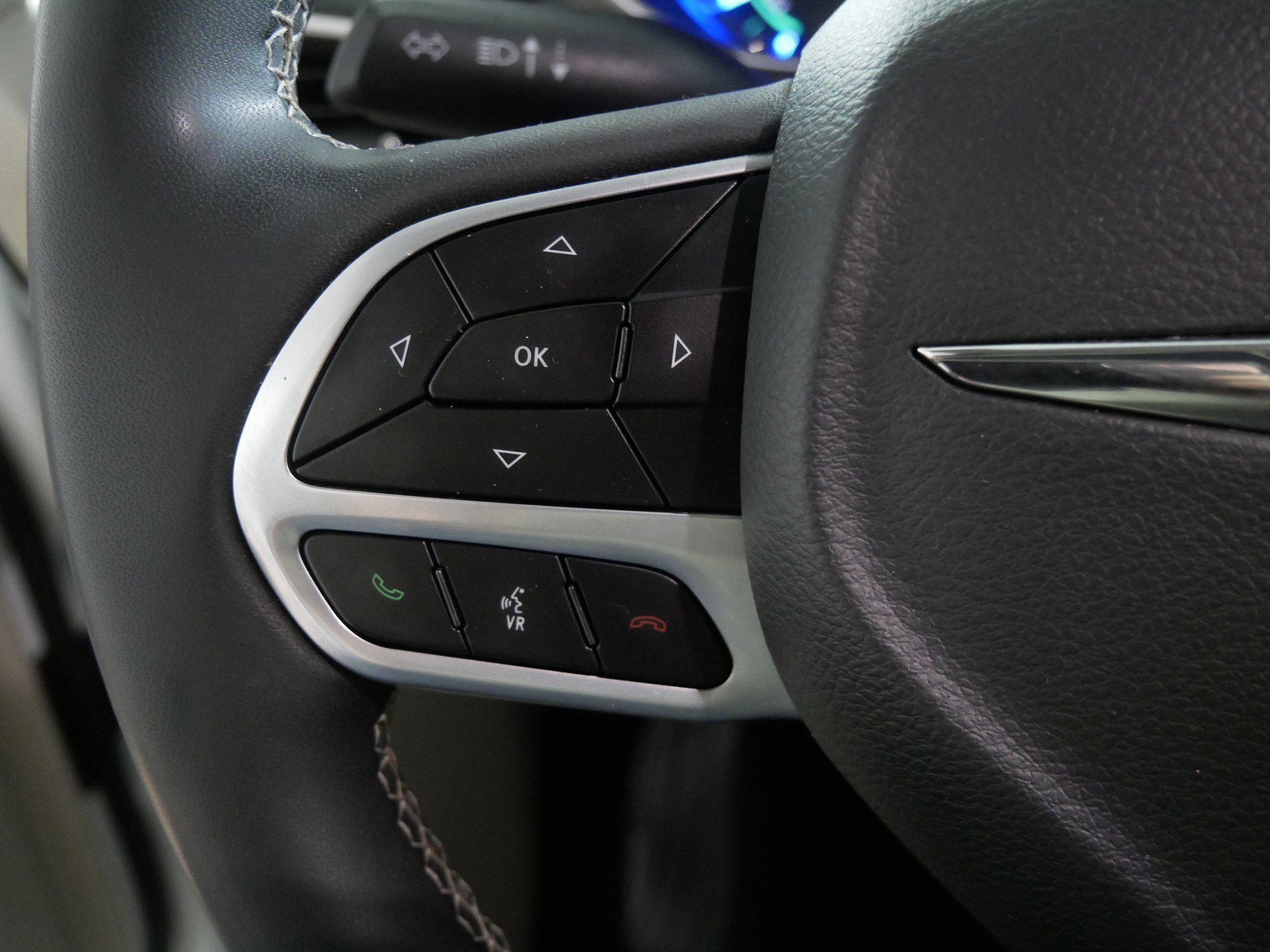 2022 Chrysler Pacifica Hybrid Touring L photo 23