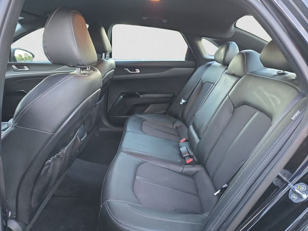 2022 Kia K5 GT-Line photo 16