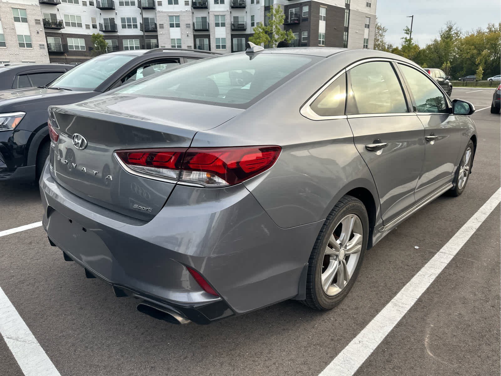 2018 Hyundai Sonata Sport photo 3