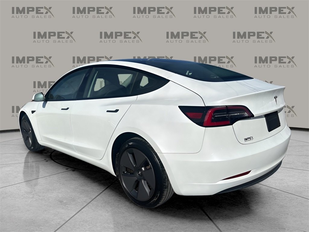 2023 Tesla Model 3 photo 3