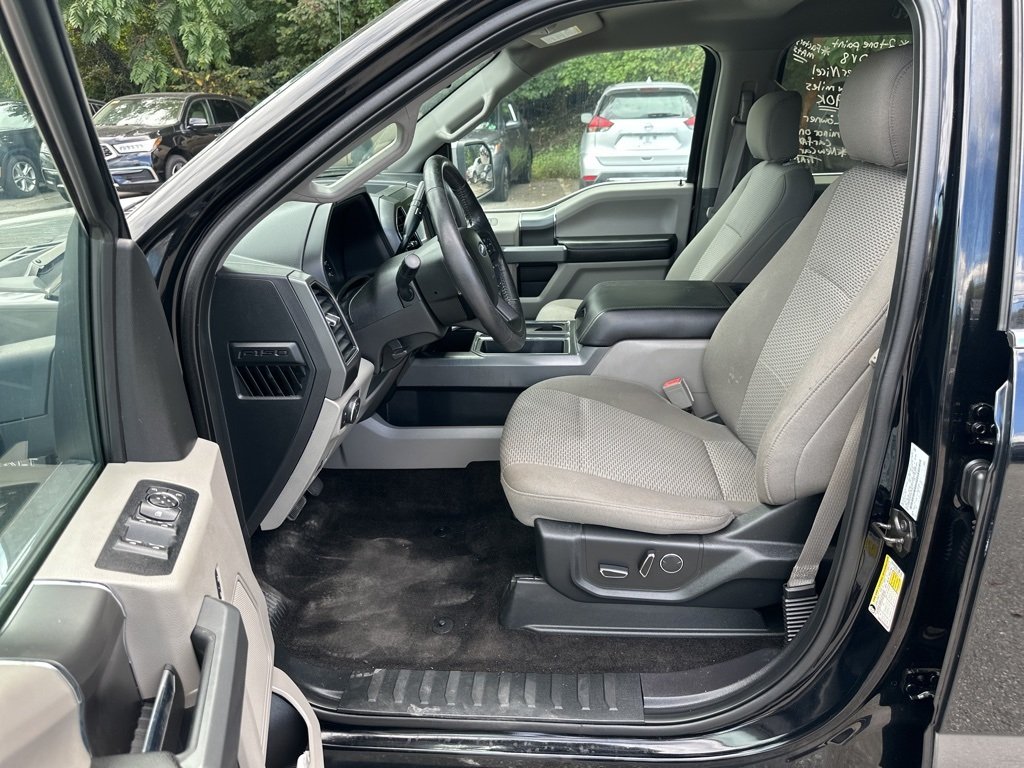 2018 Ford F-150 XLT photo 8