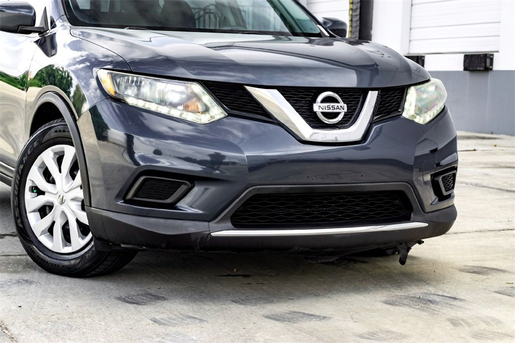 2016 Nissan Rogue S photo 3