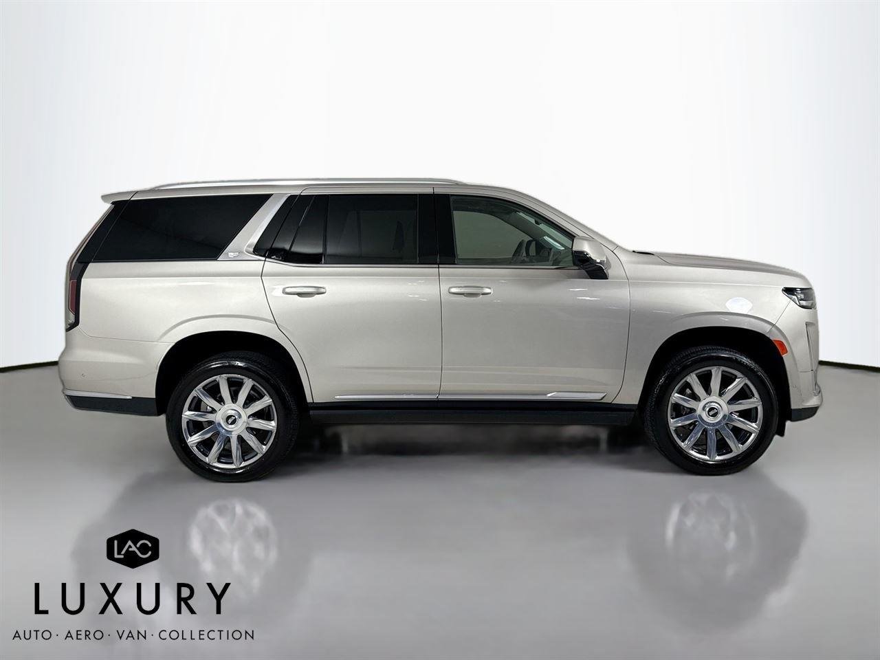 2024 Cadillac Escalade Premium Luxury Platinum photo 3