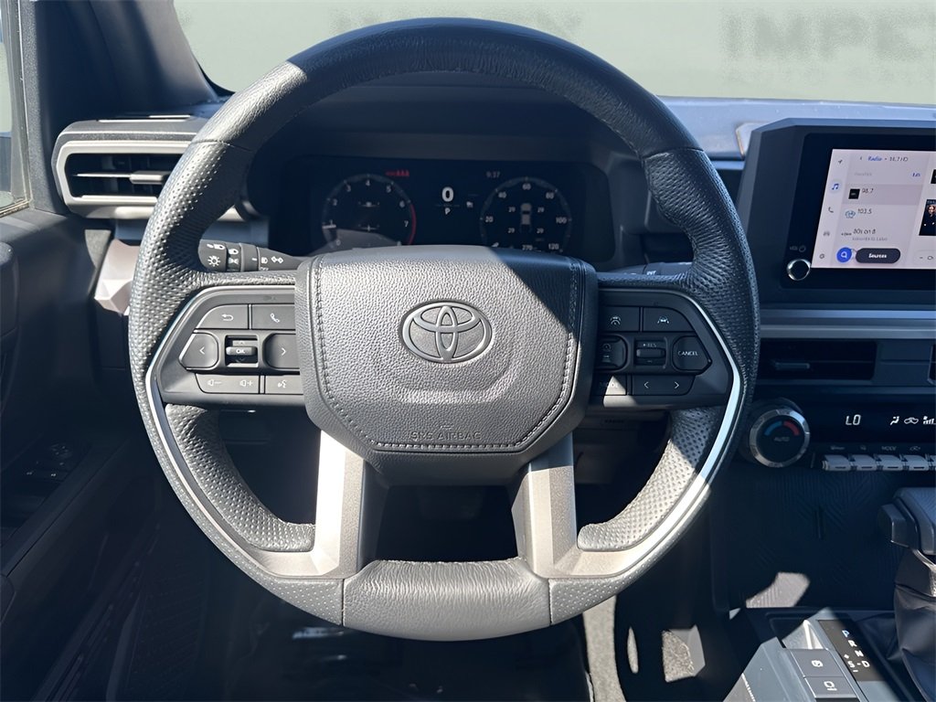 2025 Toyota Tacoma TRD Off-Road photo 11
