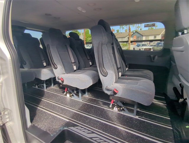 2019 Ford Transit photo 19
