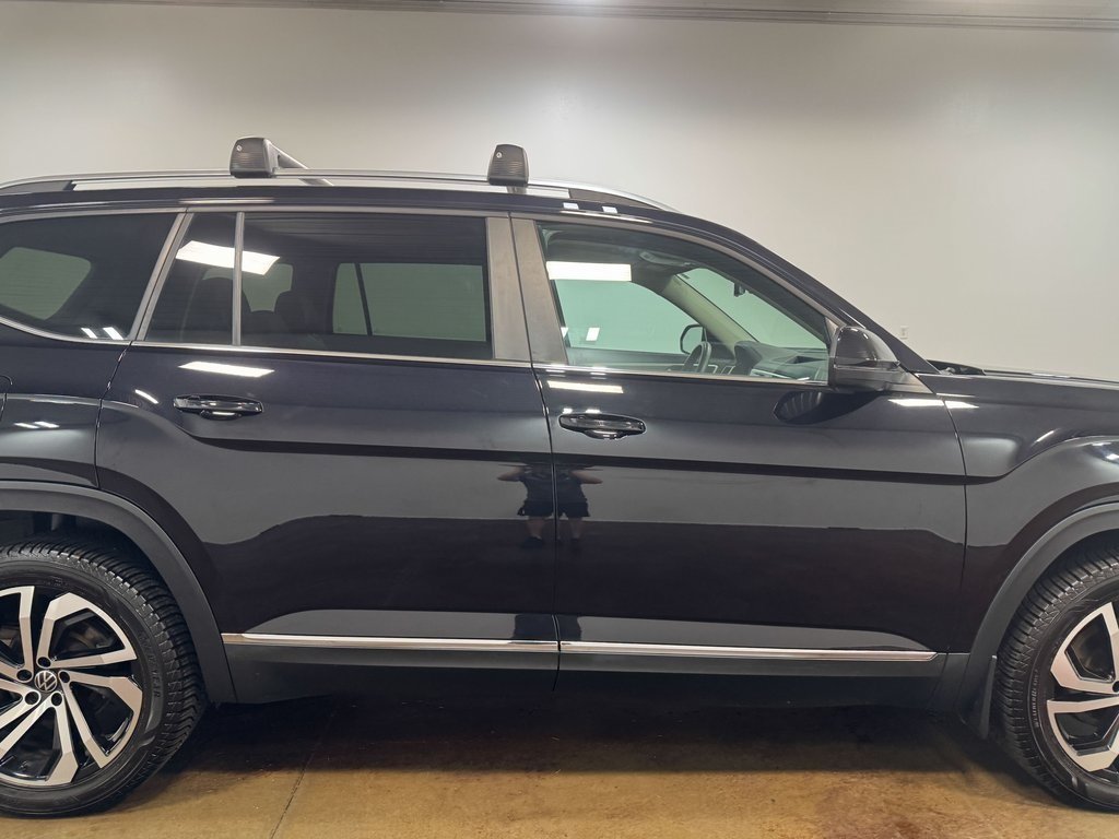 2023 Volkswagen Atlas SEL photo 28