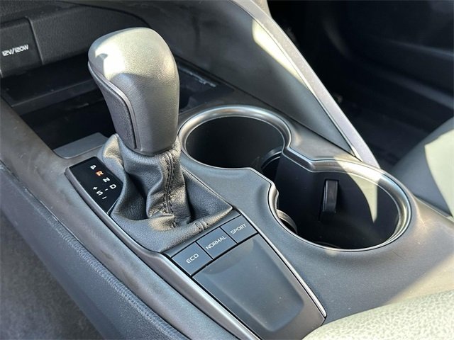 2023 Toyota Camry SE photo 21