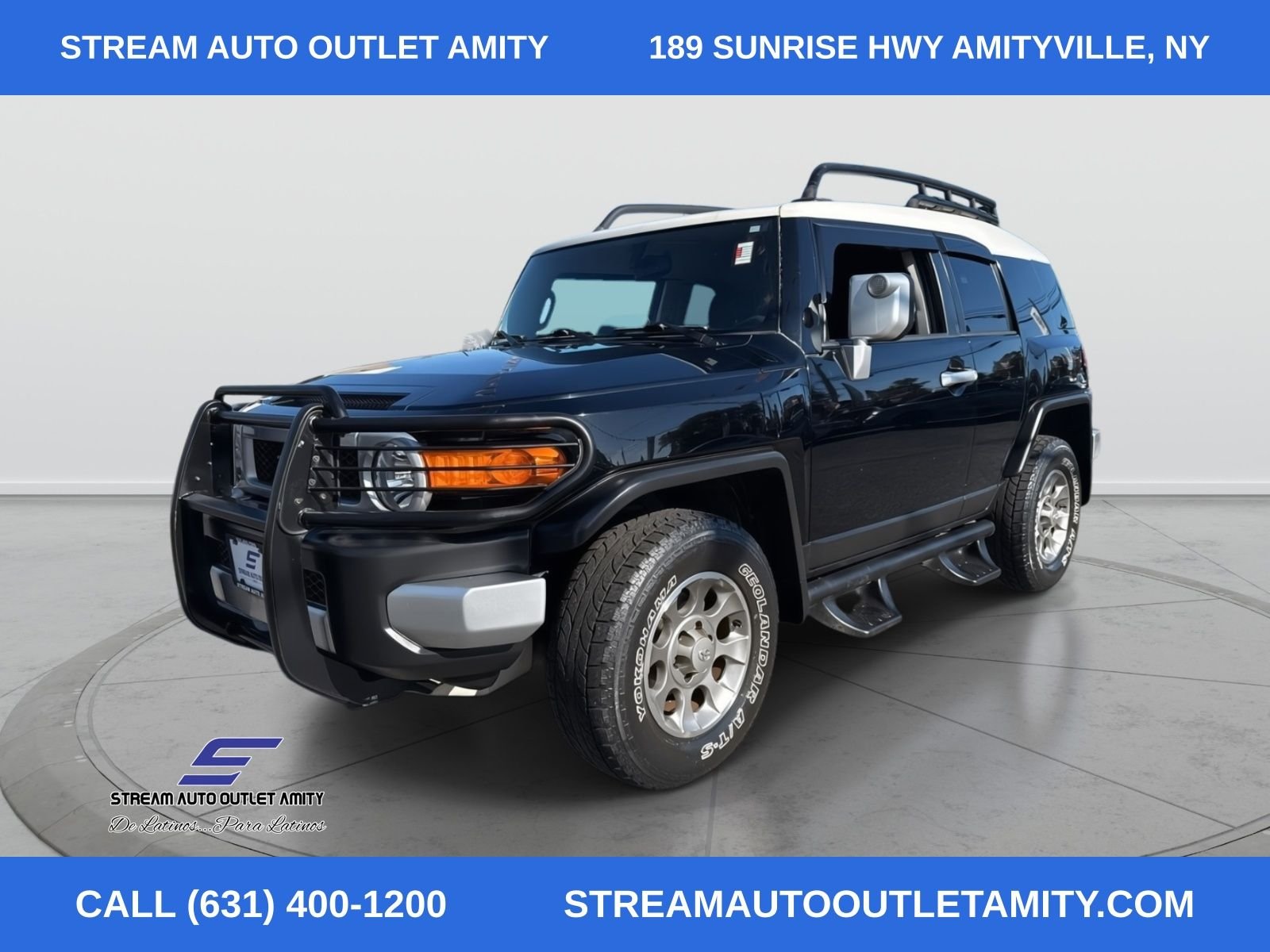 2013 Toyota FJ Cruiser Base photo 3