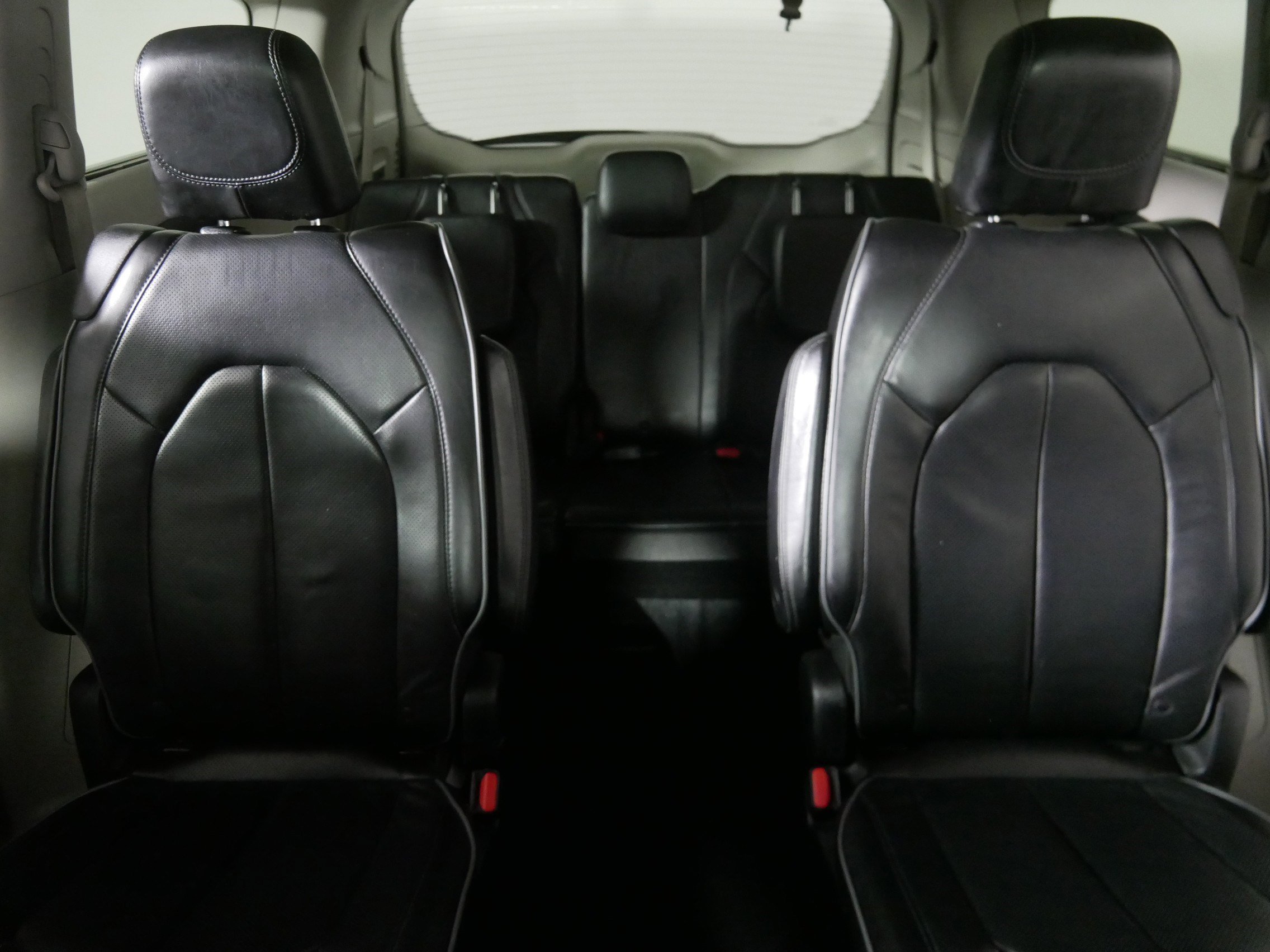 2018 Chrysler Pacifica Limited photo 13