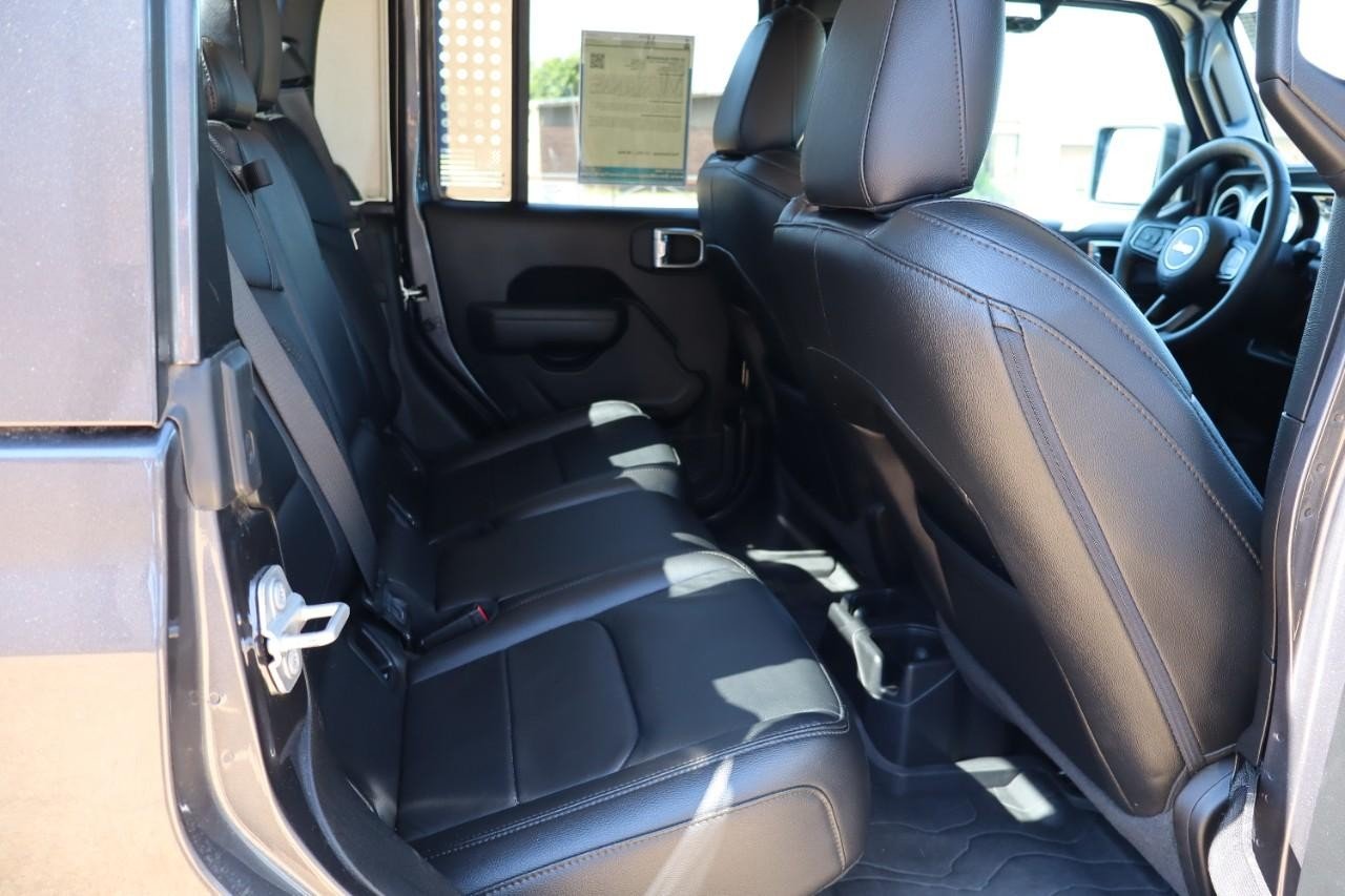2023 Jeep Gladiator Willys photo 23