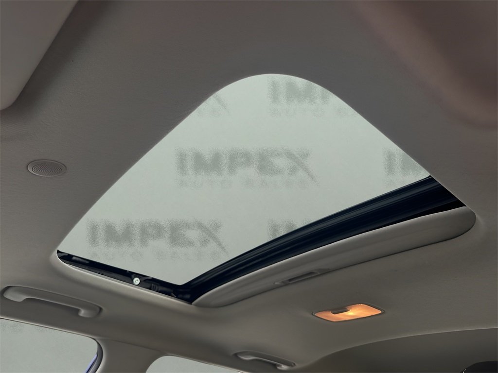 2024 Hyundai Venue SEL photo 10