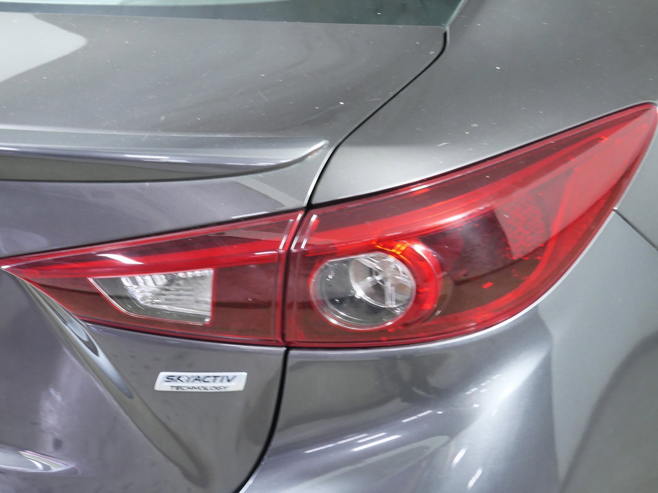 2018 Mazda Mazda3 Grand Touring photo 17