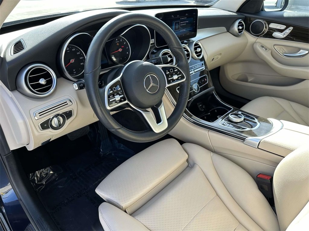 2019 Mercedes Benz C 300 photo 2