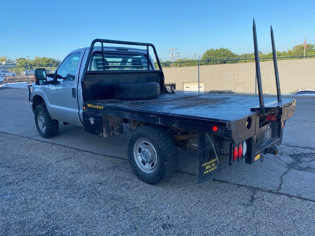 2016 Ford F-350 photo 3