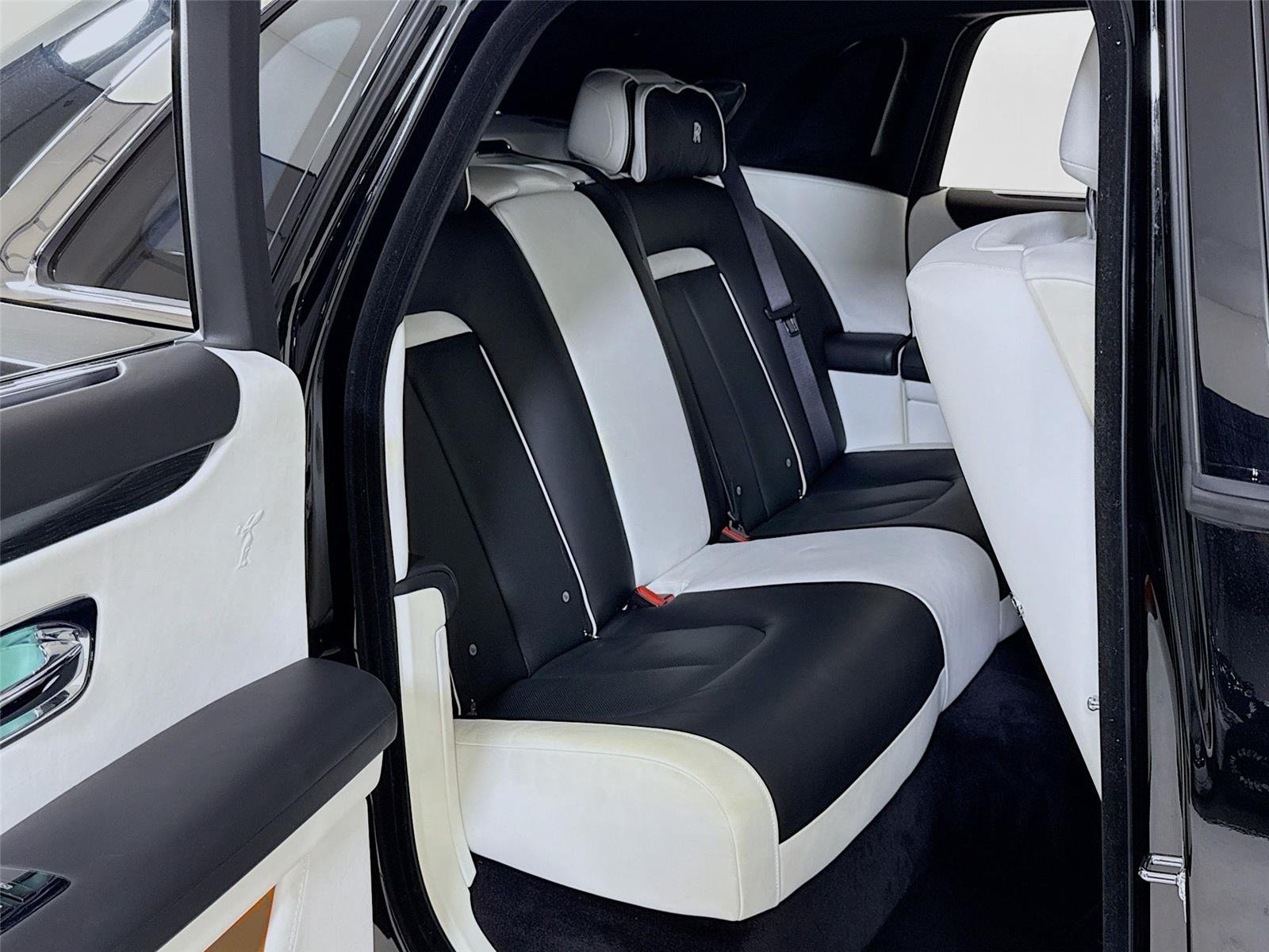 2022 Rolls Royce Ghost RR21 photo 29