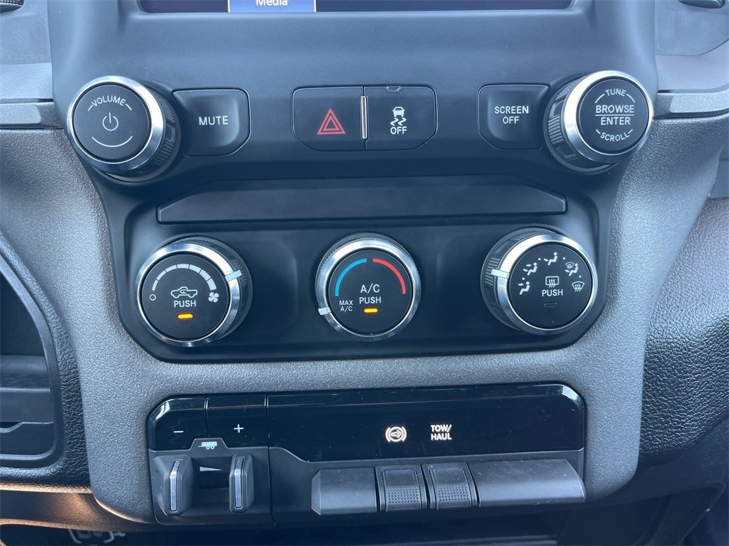 2022 Ram 2500 Tradesman photo 17