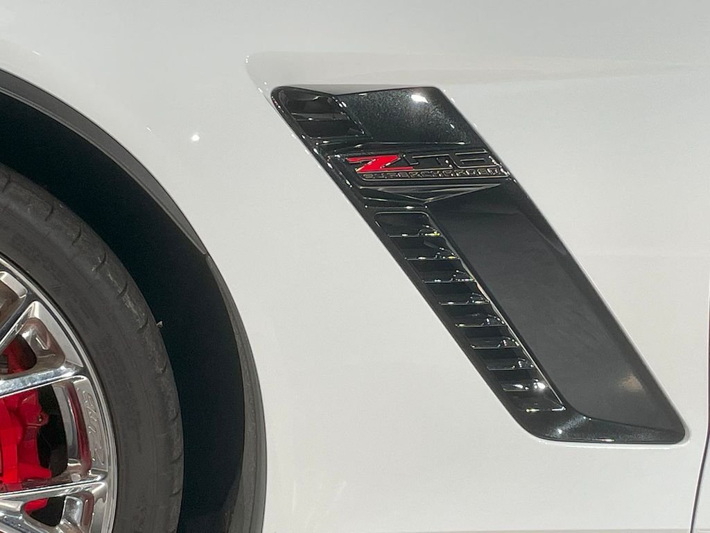 2019 Chevrolet Corvette Z06 Convertible photo 11