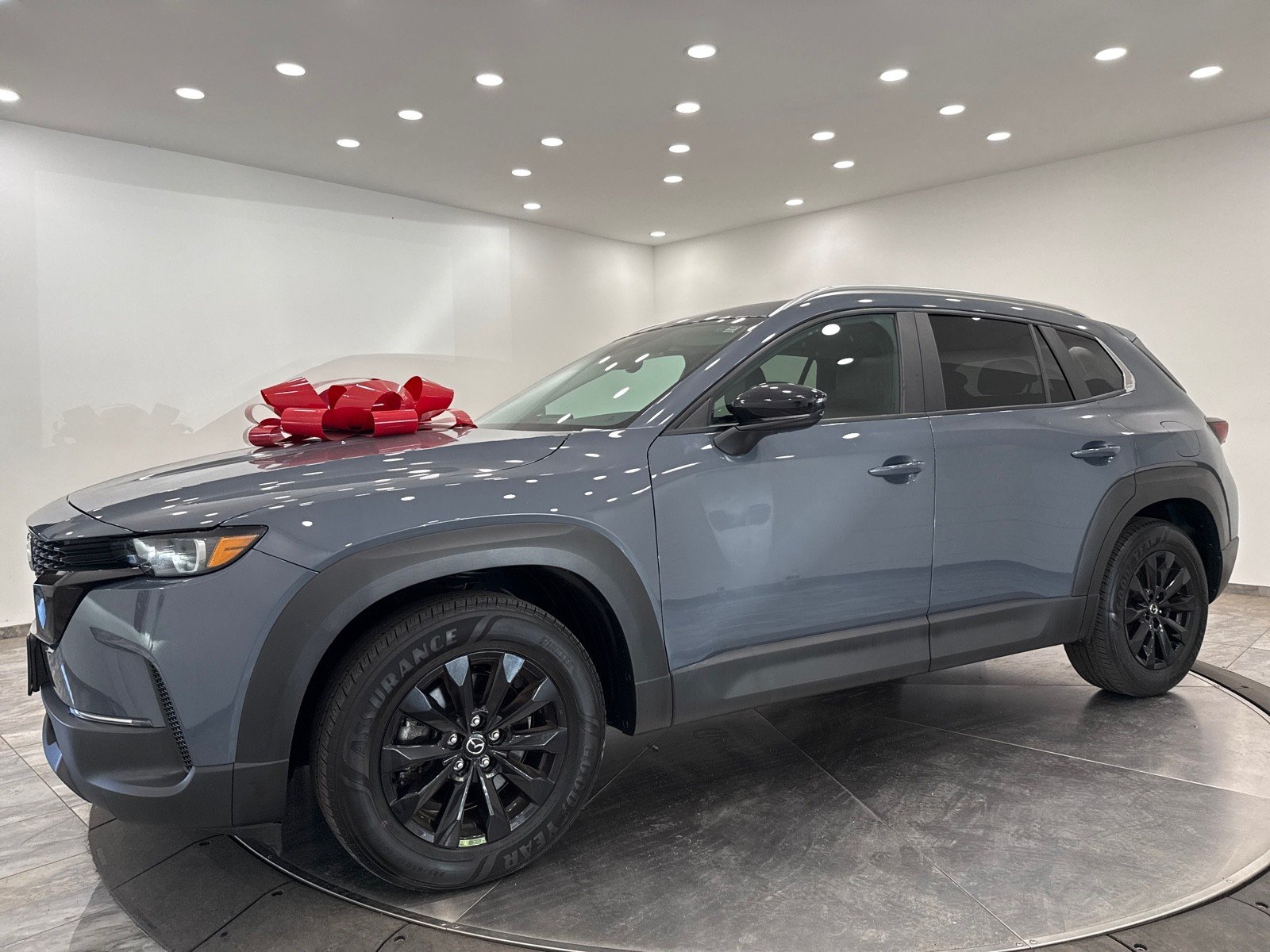 2023 Mazda CX-50 2.5 Preferred Plus photo 3
