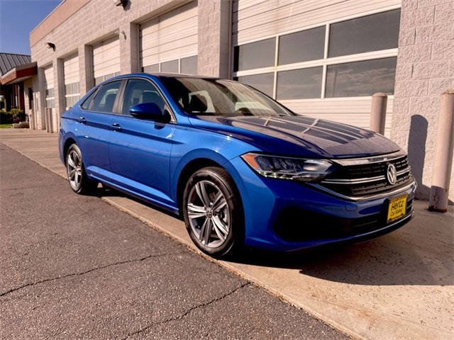 2024 Volkswagen Jetta 1.5T SE photo 2