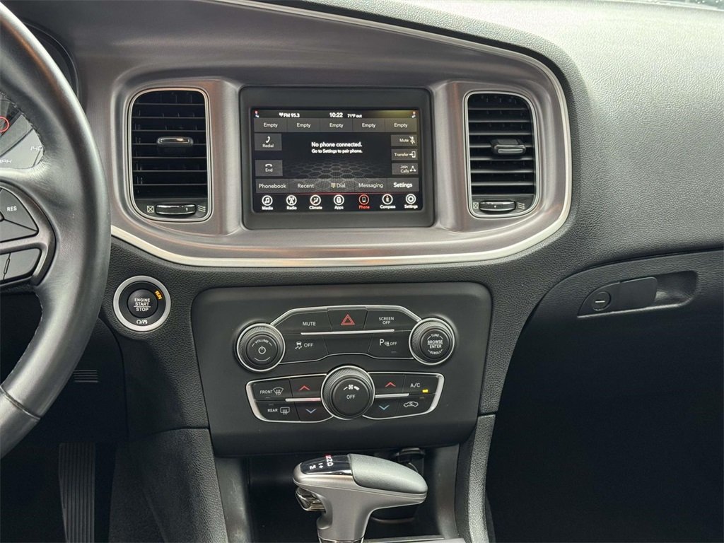2019 Dodge Charger SXT photo 18