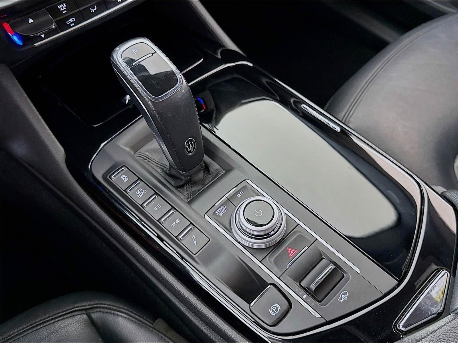 2023 Maserati Levante Modena S photo 18