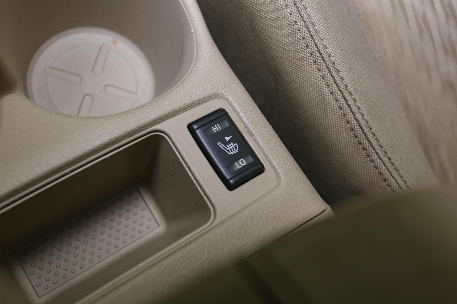 2019 Nissan Rogue SV photo 31
