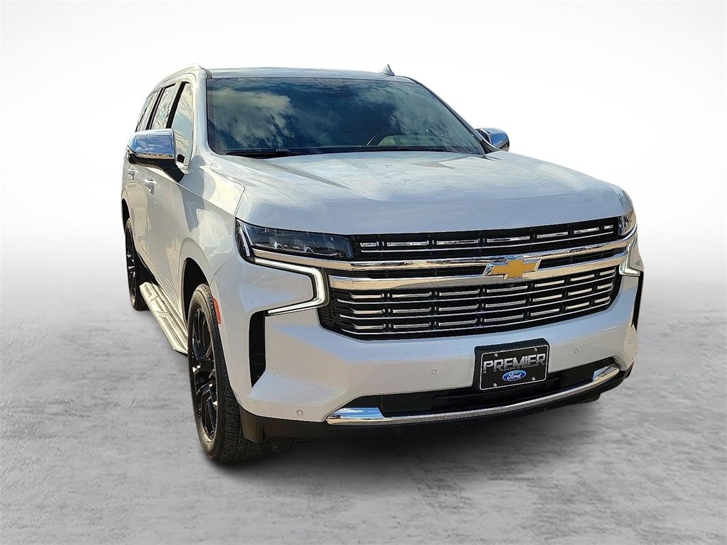 2023 Chevrolet Tahoe Premier photo 2