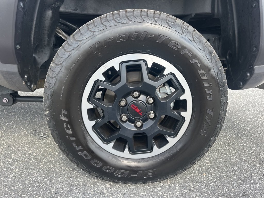 2025 Toyota Tacoma TRD Sport photo 26