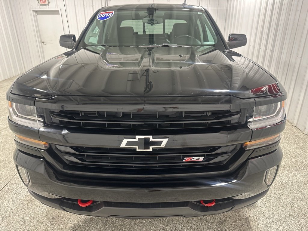 2018 Chevrolet Silverado 1500 LT photo 4