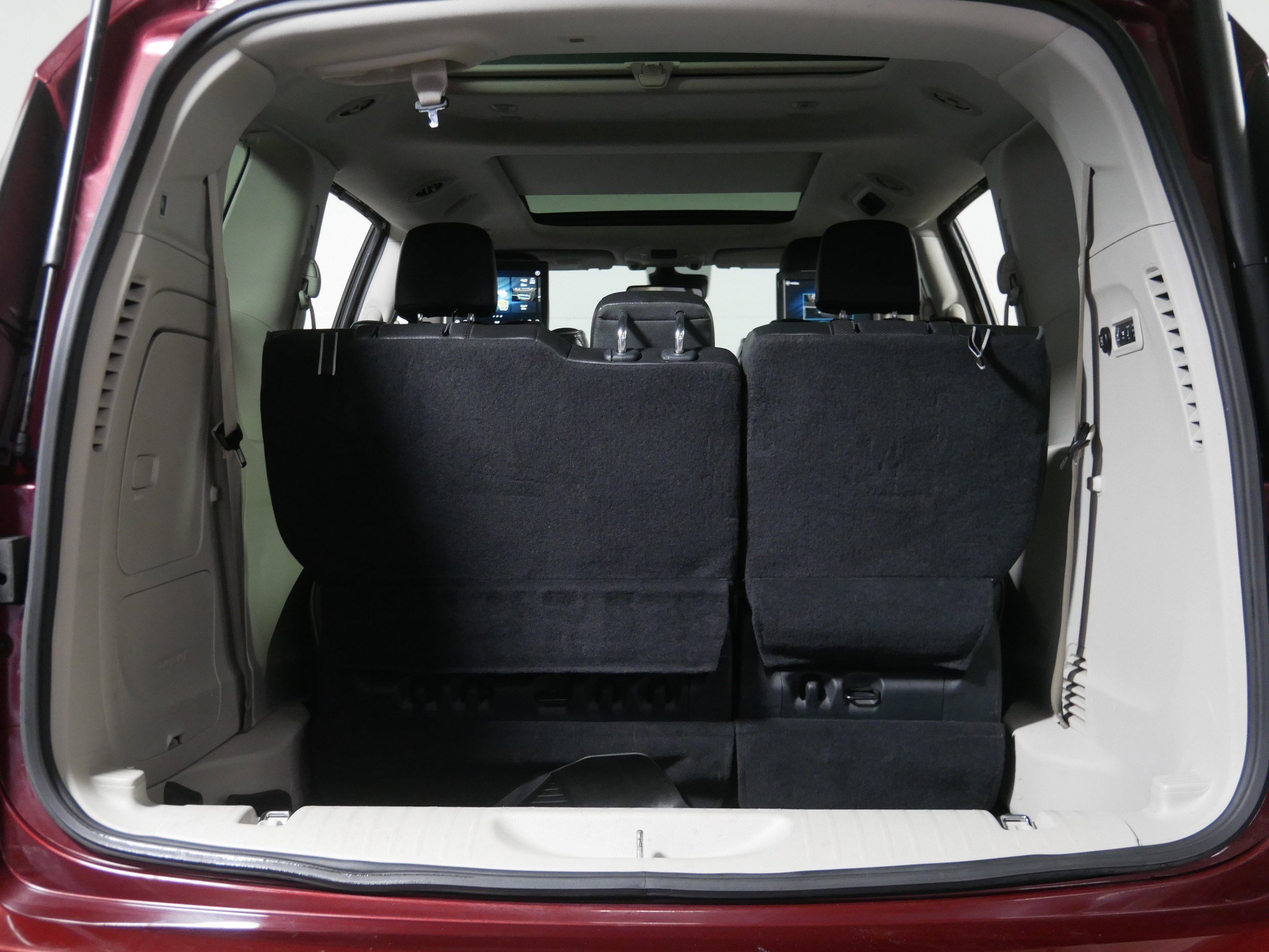 2018 Chrysler Pacifica Limited photo 18