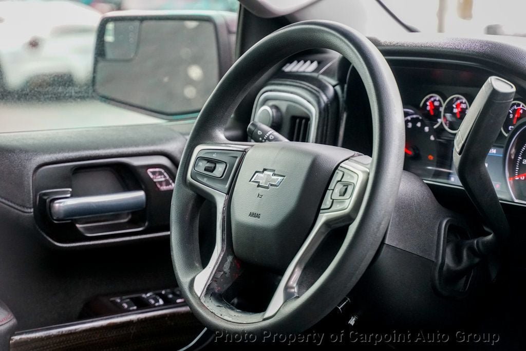 2020 Chevrolet Silverado 1500 RST photo 23
