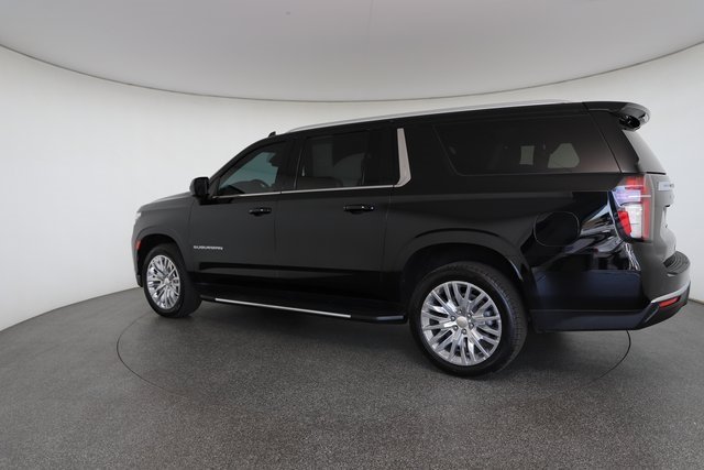 2023 Chevrolet Suburban LS photo 9