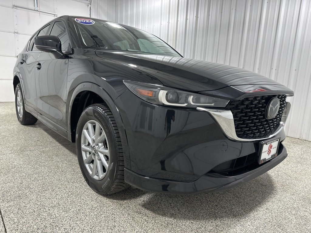 2024 Mazda CX-5 2.5 S Preferred photo 2