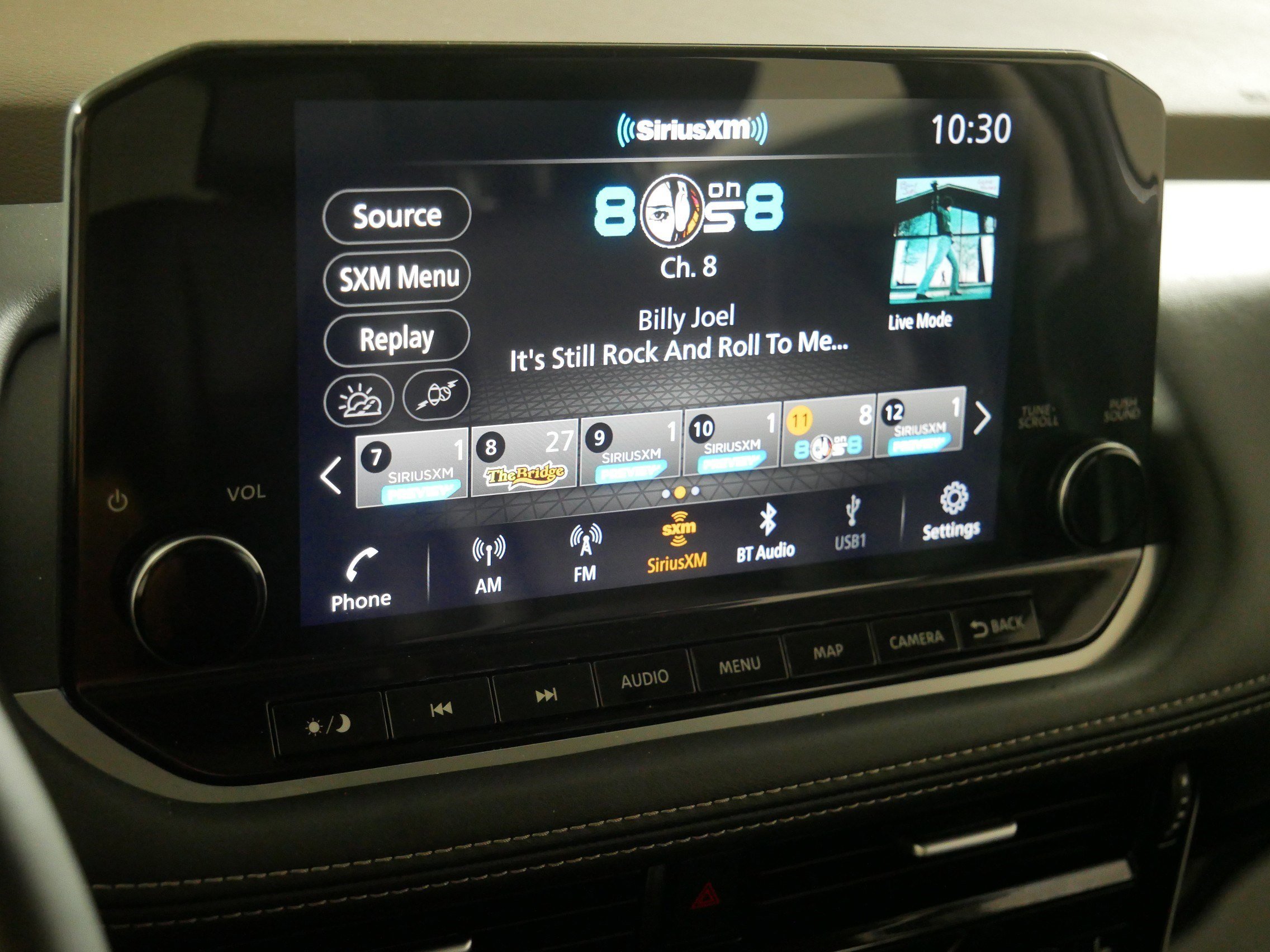 2022 Nissan Rogue SL photo 21