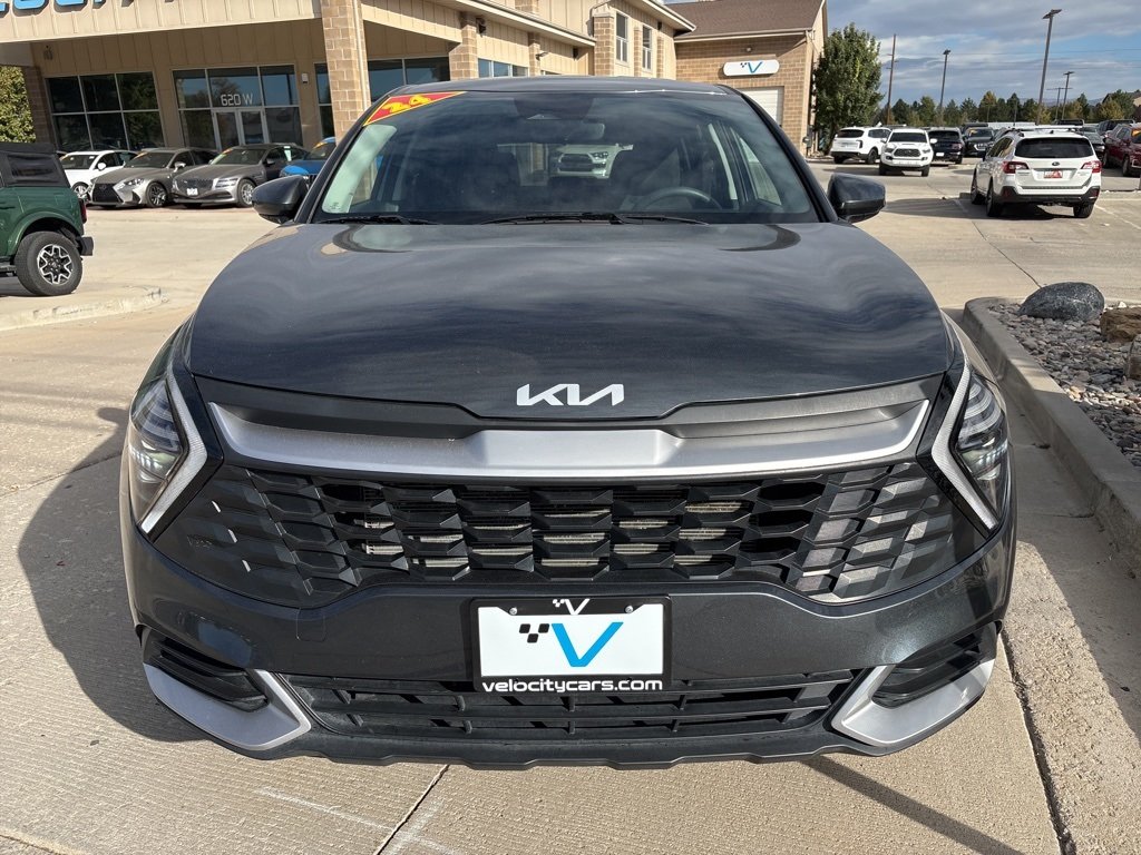 2024 Kia Sportage LX photo 2