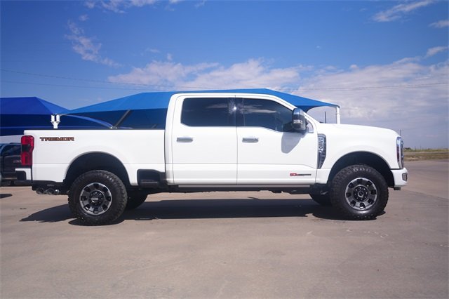 2024 Ford F-250 Platinum photo 3