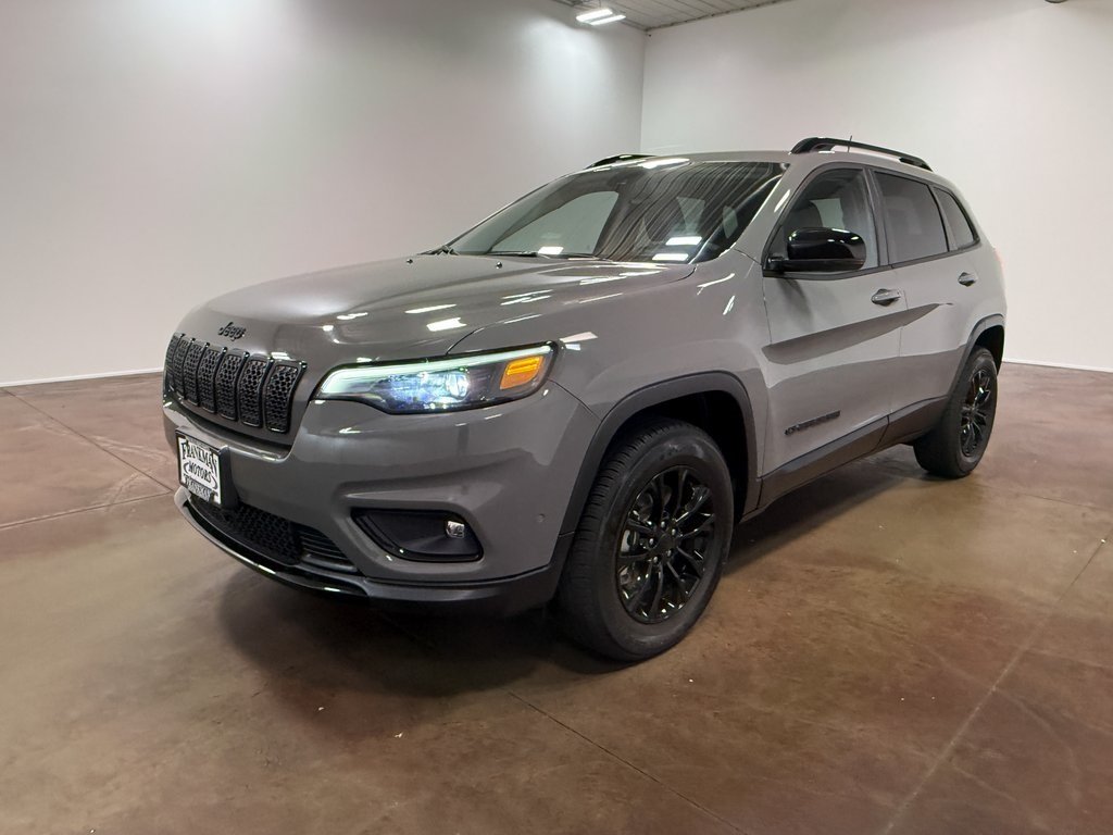 2023 Jeep Cherokee Altitude photo 32