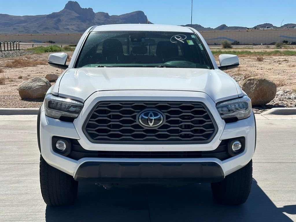 2023 Toyota Tacoma Off-Road TRD photo 3