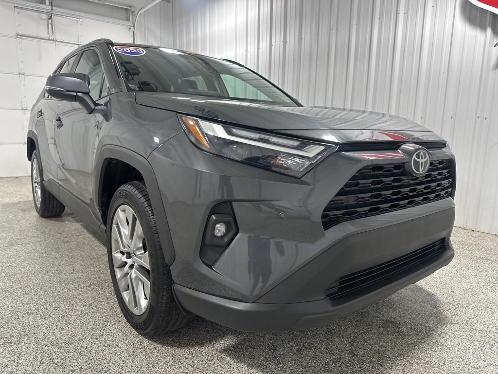 2023 Toyota RAV4 XLE Premium photo 2