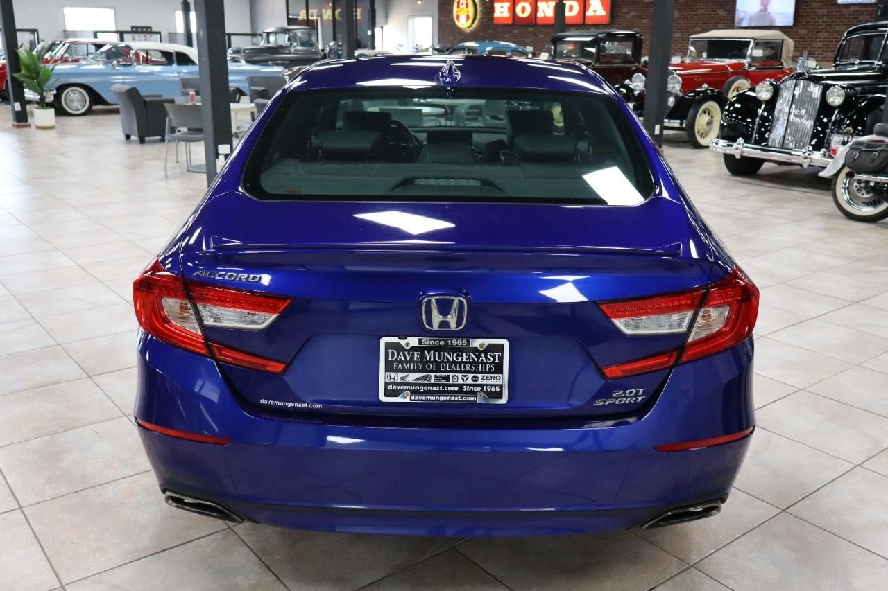 2019 Honda Accord Sport photo 3