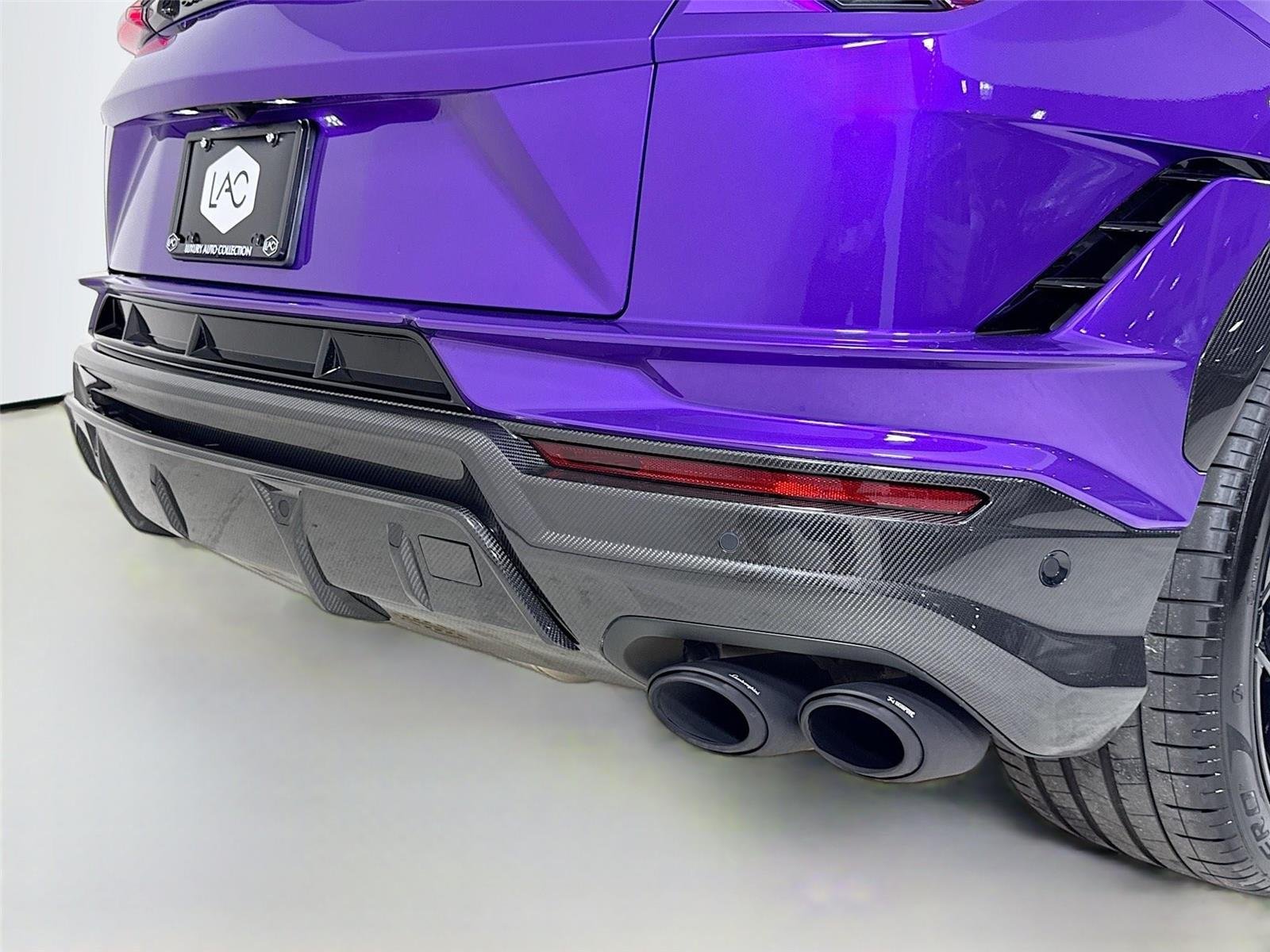 2024 Lamborghini Urus Performante photo 37