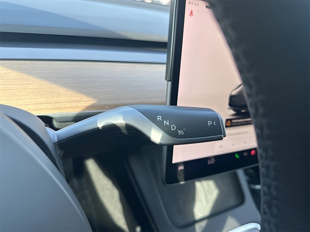 2023 Tesla Model 3 photo 16