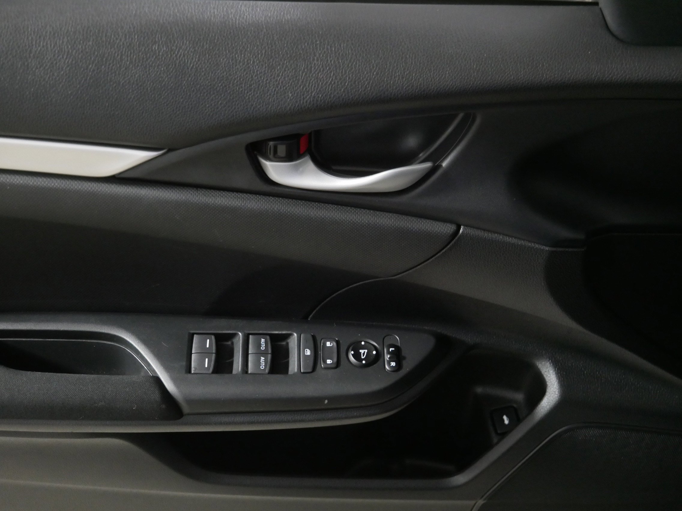 2020 Honda Civic LX photo 17
