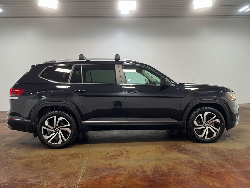 2023 Volkswagen Atlas SEL photo 20