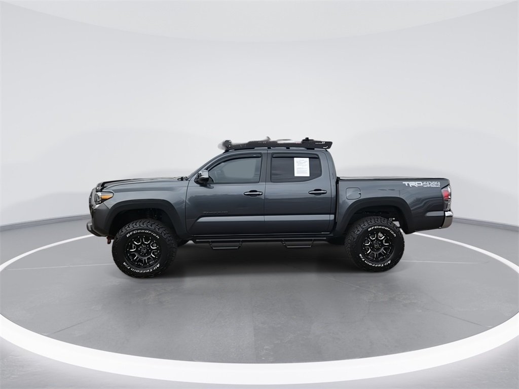 2022 Toyota Tacoma TRD Off-Road photo 4