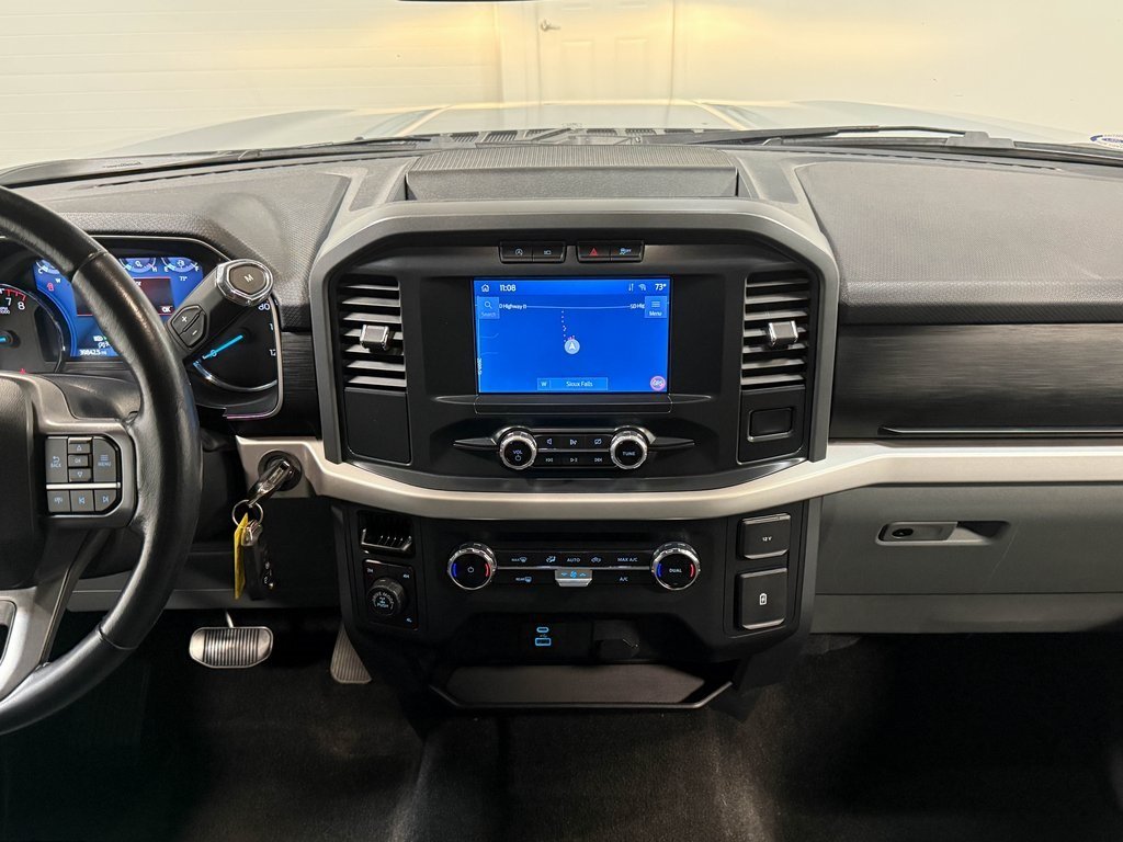 2022 Ford F-150 XLT photo 17