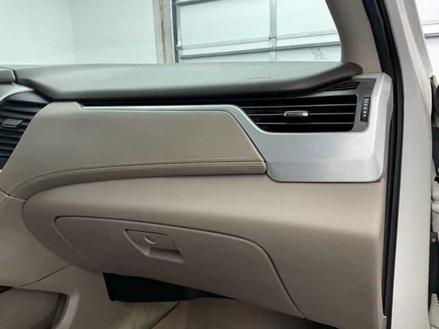 2015 Gmc Yukon SLT photo 11
